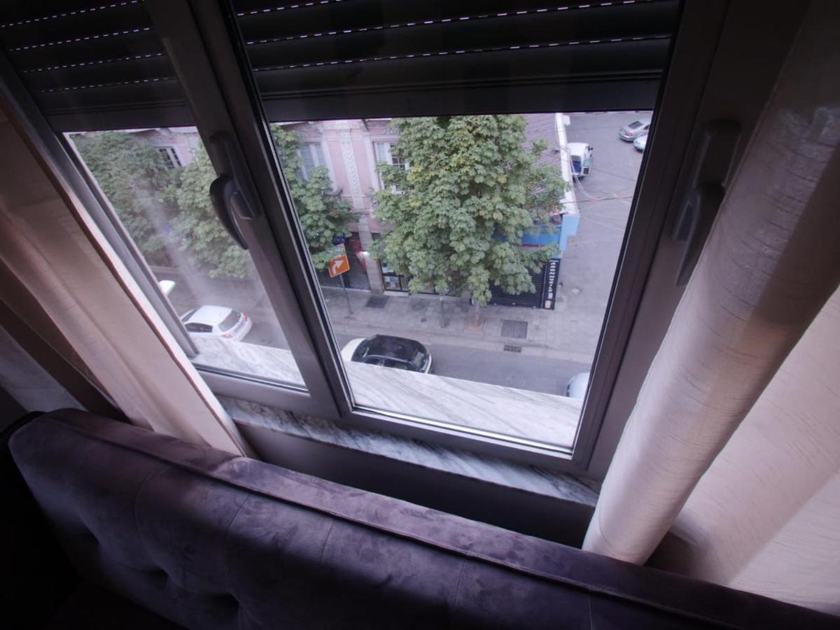 Apartament Hidden Gem In The Center Of Tirana Zewnętrze zdjęcie