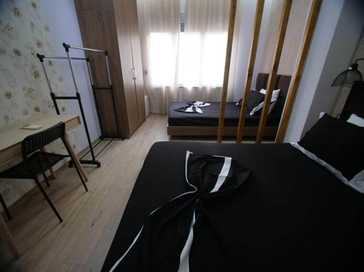 Apartament Hidden Gem In The Center Of Tirana Zewnętrze zdjęcie